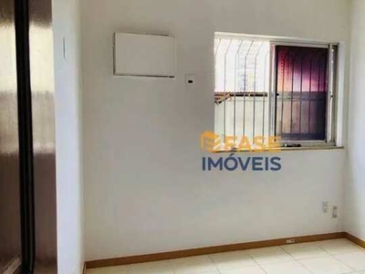 Apartamento com 3 dormitórios para alugar, 123 m² por R$ 3.456/mês - Umarizal - Belém/PA