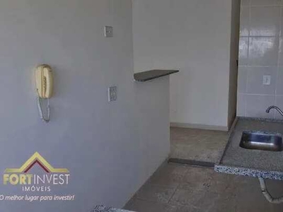 Apartamento com 3 dormitórios para alugar, 60 m² por R$ 1.800,00/mês - Vila Antártica - Pr