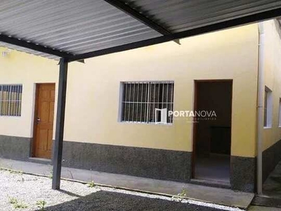 Casa com 2 dormitórios para alugar, 146 m² por R$ 1.500,00/mês - Engenho Velho - Embu das