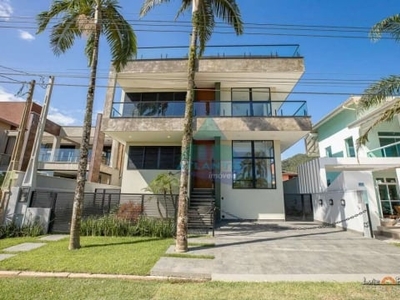 Casa em condomínio fechado com 4 quartos à venda na praia da lagoinha, ubatuba , 388 m2 por r$ 5.500.000