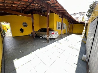 Casa em Itapoã, Belo Horizonte/MG de 270m² 4 quartos à venda por R$ 799.000,00
