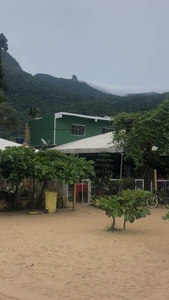 Suítes Abraão Beach