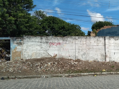 Terreno em Costa e Silva, João Pessoa/PB de 600m² à venda por R$ 297.999,00
