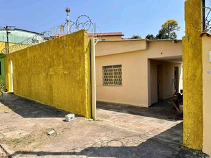 Casa com 2 quartos à venda no bairro Dom Bosco, 360m²