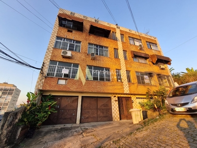 Apartamento em Centro, São Gonçalo/RJ de 54m² 2 quartos à venda por R$ 199.000,00
