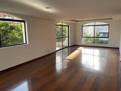 Apartamento em Indianópolis, São Paulo/SP de 190m² 4 quartos à venda por R$ 2.599.000,00