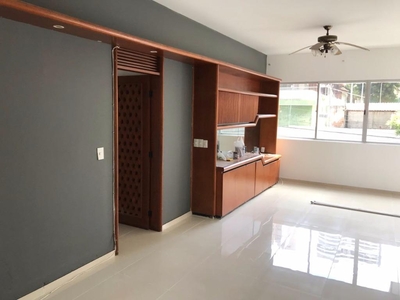 Apartamento em Meireles, Fortaleza/CE de 120m² 3 quartos para locação R$ 1.500,00/mes