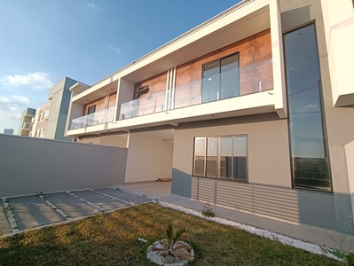 Casa em Cidade Jardim, São José dos Pinhais/PR de 120m² 3 quartos à venda por R$ 665.900,00