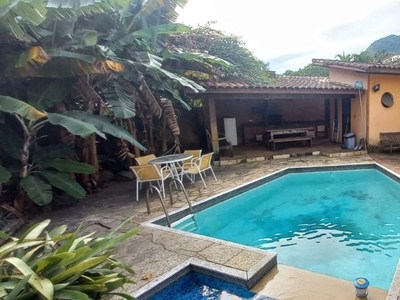 Casa em Itaipu, Niterói/RJ de 375m² 4 quartos à venda por R$ 1.689.000,00
