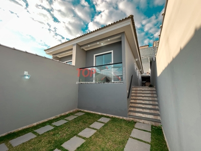 Casa em Jardim Pinheirinho, Itaquaquecetuba/SP de 75m² 2 quartos à venda por R$ 354.000,00