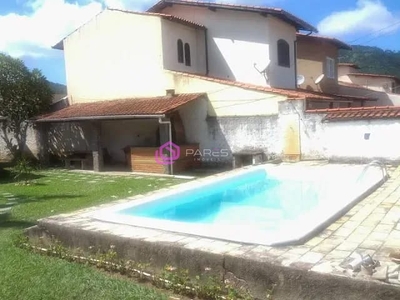 Casa em Serra Grande, Niterói/RJ de 449m² 3 quartos à venda por R$ 649.000,00