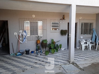 Casa em Vera Cruz, Mongaguá/SP de 128m² 3 quartos à venda por R$ 324.000,00