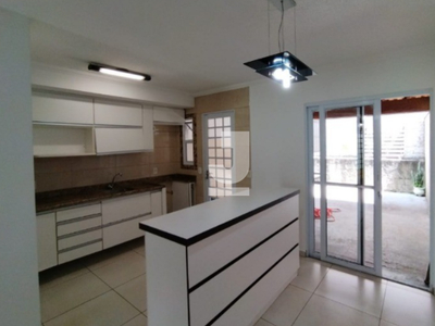 Casa em Vila Real, Hortolândia/SP de 75m² 2 quartos à venda por R$ 317.900,00