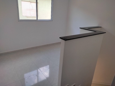 Sobrado em Samambaia, Praia Grande/SP de 52m² 2 quartos à venda por R$ 209.000,00