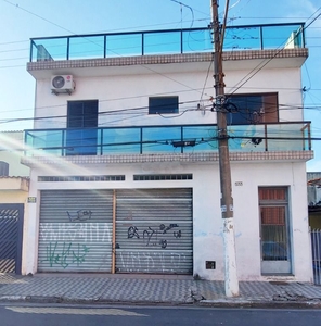 Sobrado em Vila Fátima, Suzano/SP de 160m² 2 quartos para locação R$ 1.800,00/mes
