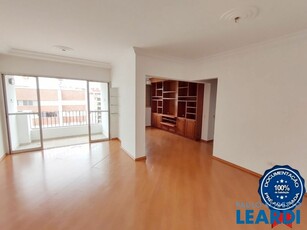 Apartamento à venda por R$ 1.100.000