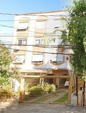 Apartamento à venda por R$ 225.000