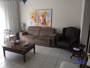 Apartamento à venda por R$ 380.000