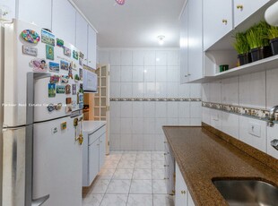 Apartamento à venda por R$ 890.000