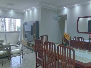 Apartamento para alugar no bairro Portão - Curitiba/PR