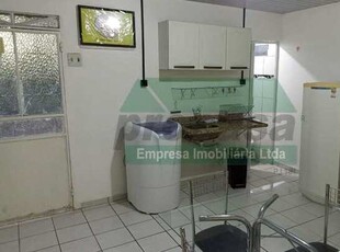 Apartamento - / Residencial / Parque Dez de Novembro