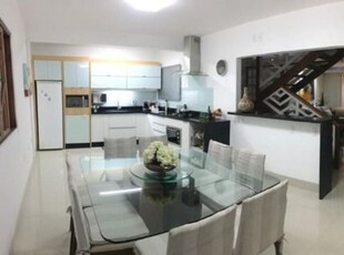 Casa à venda por R$ 1.200.000