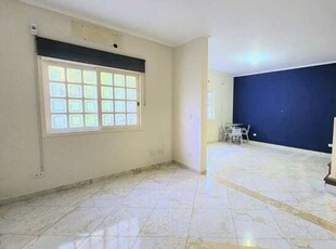 Casa residencial para Locação Condomínio Green Valey, Pindamonhangaba 3 dormitórios sendo