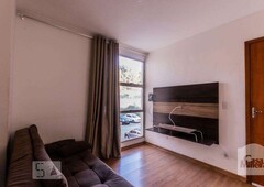 Apartamento com 2 quartos à venda no bairro Jacqueline, 48m²