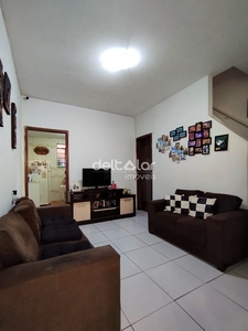 Casa em Planalto, Belo Horizonte/MG de 59m² 2 quartos à venda por R$ 214.000,00