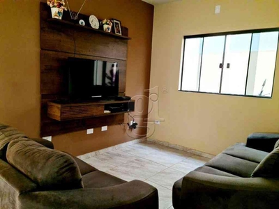 Casa com 3 quartos à venda no bairro Universitário, 105m²