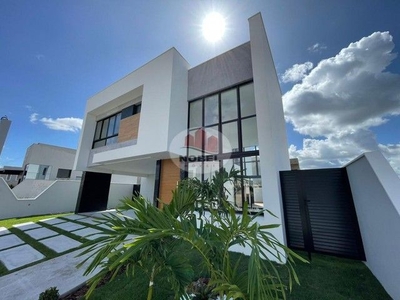 Casa suntuosa com piscina em condomínio de alto padrão em Feira de Santana REF: 7059