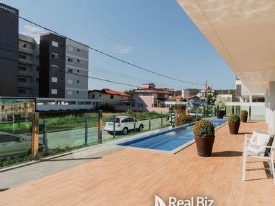 Lindo apartamento para locação ANUAL na Praia de Palmas/SC!