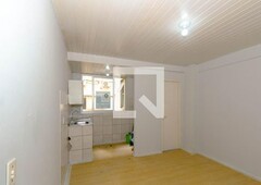 APARTAMENTO no 7º andar com 2 dormitórios