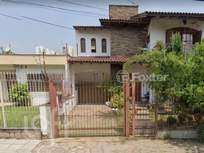 Casa 4 dorms à venda Rua Gaston Englert, Vila Ipiranga - Porto Alegre