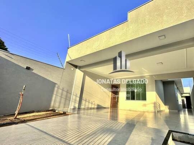 Casa à venda no bairro Jardim Alvorada - Maringá/PR