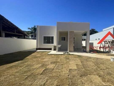 Maravilhosa casa 2 qtos em condomínio de Itaipuaçu, Maricá
