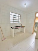 Casa para aluguel com 200 metros quadrados com 3 quartos em Vila Belmiro - Santos - SP