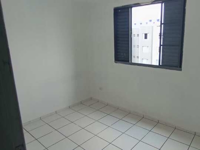 Apartamento em Jardim Guairaca - Maringá: 49m², 2 dormitórios, 1 banheiro - R$175.000 (ven