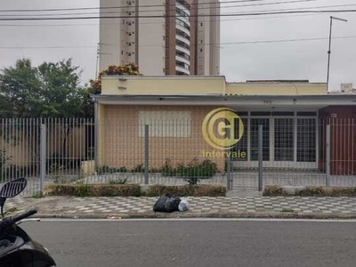 CASA PARA LOCAÇÃO E VENDA NO CENTRO - COMERCIAL E RESIDENCIAL