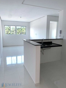 ótimo apartamento, com acabamento em porcelanato e preparação para split, à venda no bairro Portal do Sol