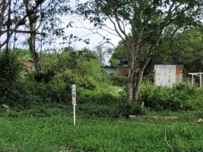 Terreno com 420m² no balneário Brasília em Itapoá