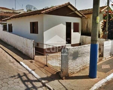 2 dormitórios na Rua Coronel José Pedro De Lima