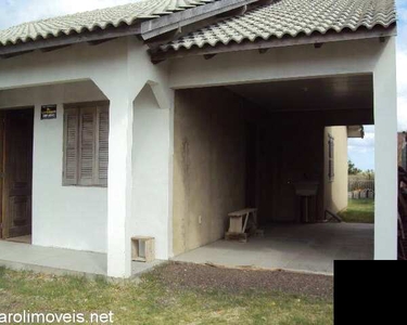 Casa com 2 Dormitorio(s) localizado(a) no bairro Salinas em Cidreira / RIO GRANDE DO SUL