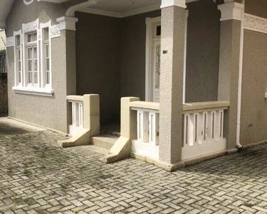 Casa no bairro Rebouças, 150m²