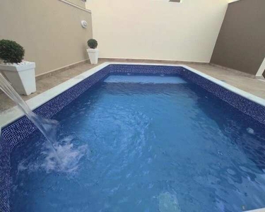 Casa sobreposta lado praia com piscina