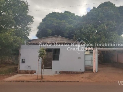 Casa Térrea com 2 Quartos à Venda por R$ 280.000