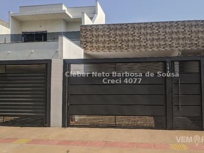 Casa Térrea com 2 Quartos à Venda por R$ 350.000