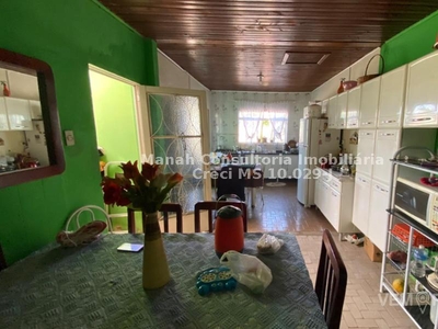 Casa Térrea com 3 Quartos à Venda por R$ 270.000