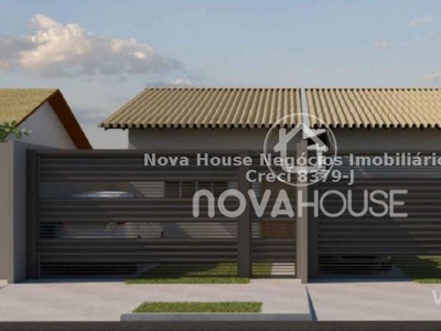 Casa Térrea com 3 Quartos à Venda por R$ 350.000