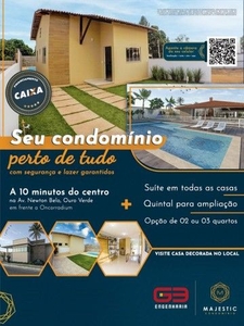 Casas em condomínio fechado